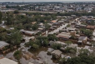 Depois de ficar totalmente inundada, Eldorado do Sul tenta se reerguer