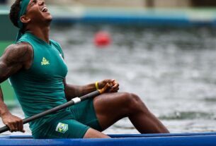 Isaquias Queiroz brilha na Copa do Mundo de Canoagem Velocidade