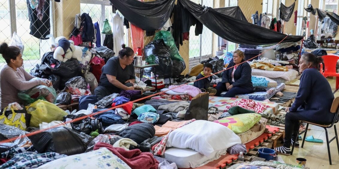 RS construirá "cidades temporárias" para acolher vítimas das enchentes