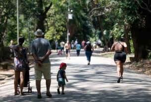 Semana começa com calor e sem sinal de chuva na capital paulista