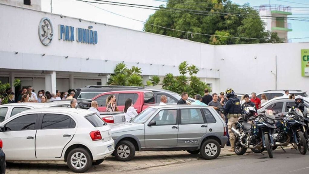 velorio de menino de 5 anos vítima de dengue