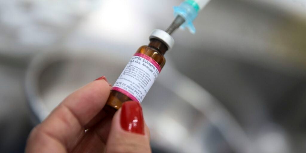 Não é só gotinha: entenda como funciona a vacinação contra a pólio