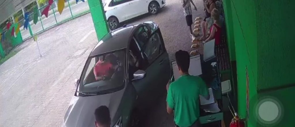 POLÍCIA CIVIL PRENDE HOMEM APÓS AGREDIR NAMORADA EM LOCADORA DE VEÍCULOS EM SÃO LUÍS