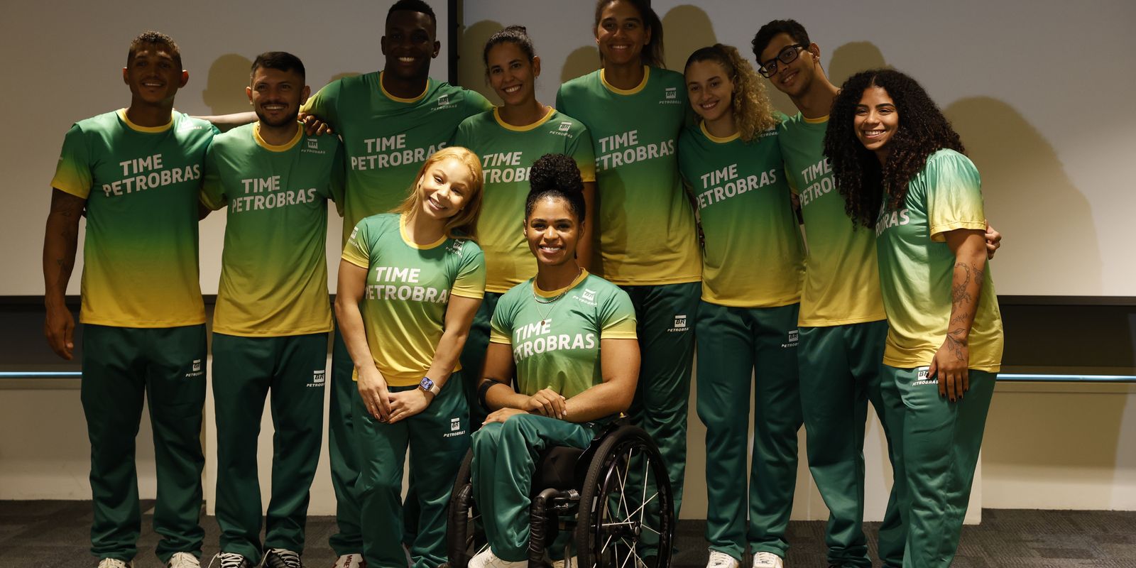 Paris 2024: atletas brasileiros reforçam cuidados com saúde mental