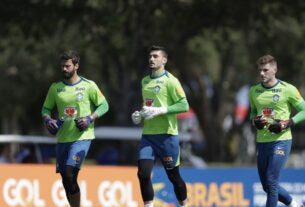 Seleção brasileira treina em Orlando, onde enfrenta os EUA na quarta