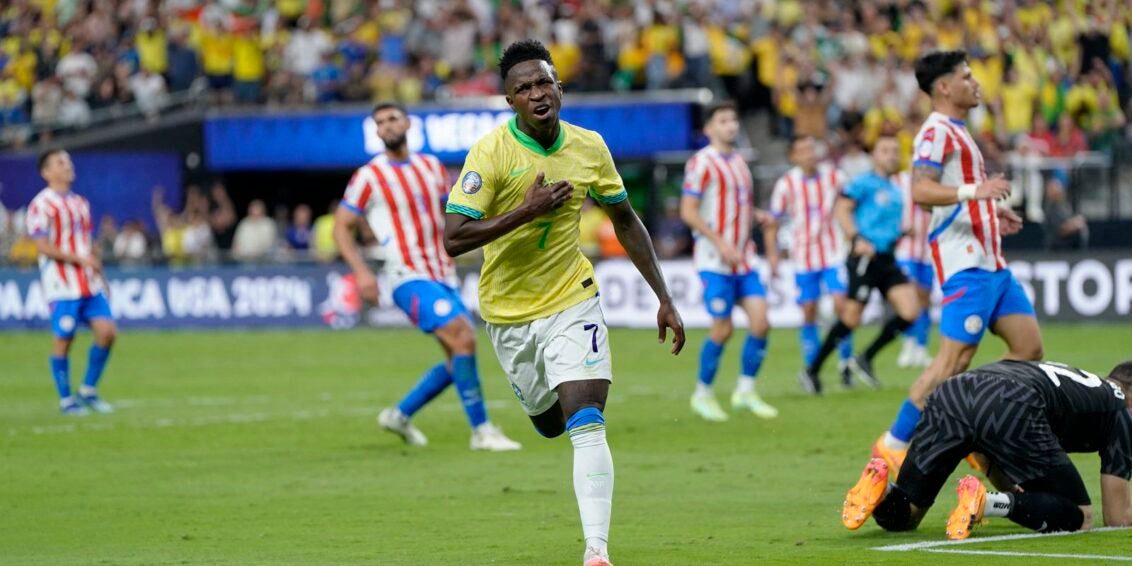 Vinicius Júnior brilha e Brasil derrota Paraguai na Copa América