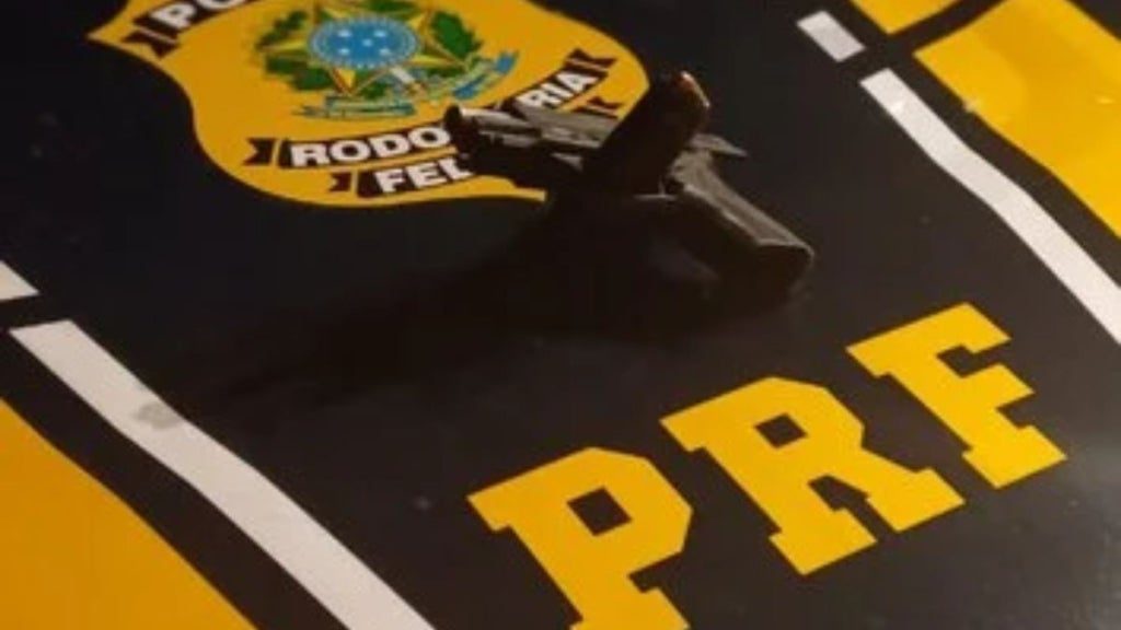 PRF-PI prende homem com arma de fogo em Bom Jesus