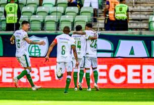 América derrota Operário e iguala Santos no topo da Série B: 2 a 0