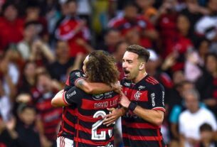 Flamengo derrota Cruzeiro para se isolar na ponta do Brasileiro