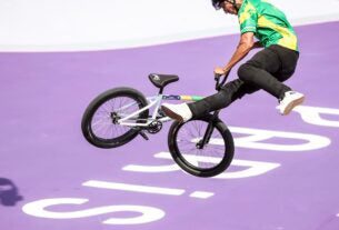 Gustavo Bala Loka põe Brasil na final do ciclismo BMX na Olimpíada