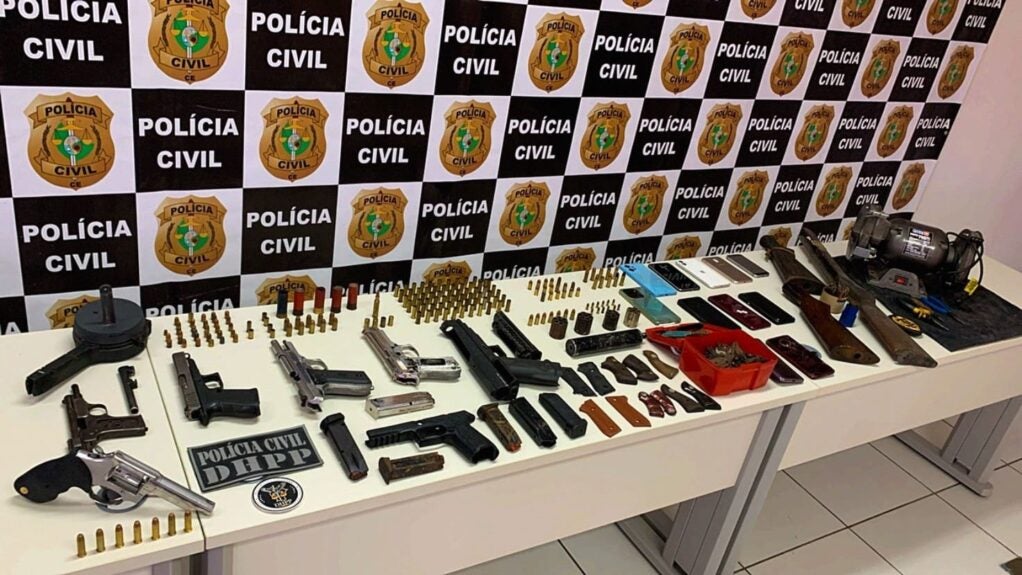 Polícia Civil prende dez integrantes de grupo responsável por ações criminosas na Capital