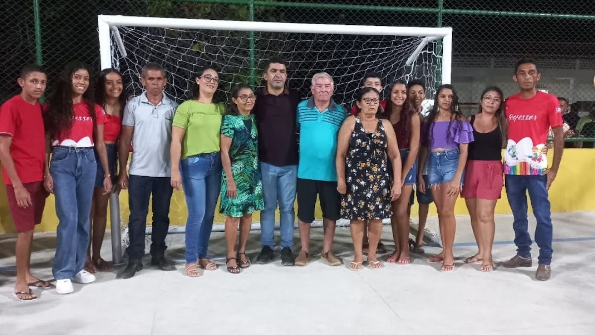 inauguração de quadra esportiva no são bento