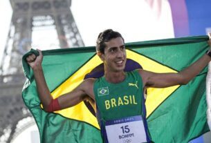 Caio Bonfim fatura prata inédita para o Brasil na marcha atlética