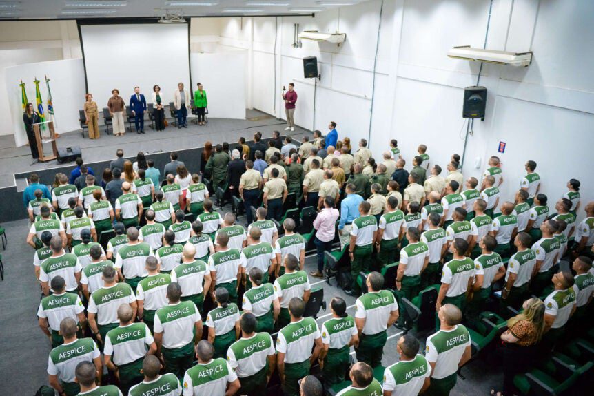 Aesp/CE realiza Aula Magna da Segunda Turma do Curso de Especialização  em  Metodologia   e  Didática do Ensino em Segurança Pública