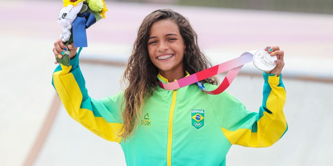 Com virada no fim, Rayssa Leal é bicampeã mundial de skate street