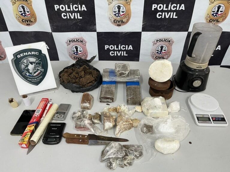 POLÍCIA CIVIL APREENDE 7 KG DE DROGAS E PRENDE SUSPEITO NO BAIRRO LIBERDADE, EM SÃO LUÍS