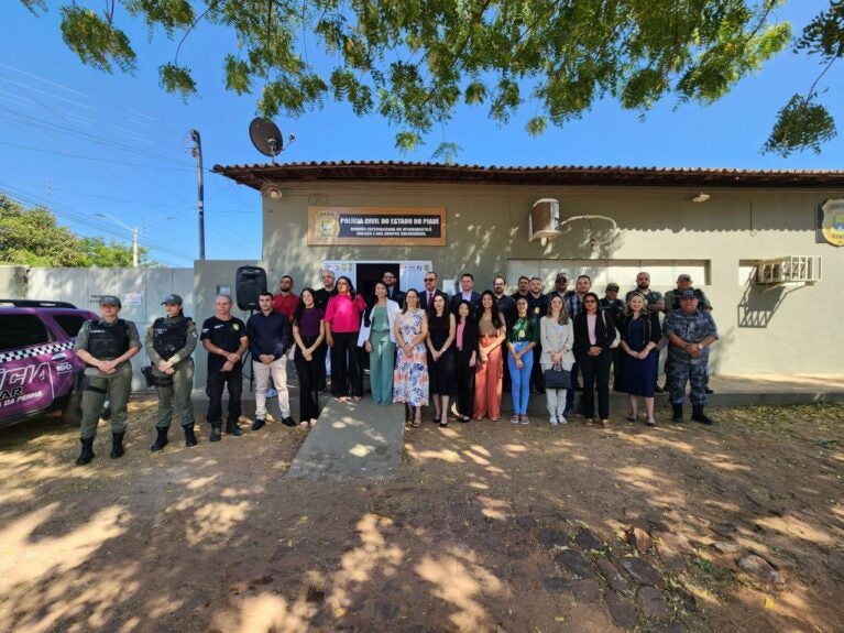 Polícia Civil inaugura sala especial para atendimento de vítimas de violência doméstica na Delegacia de Corrente