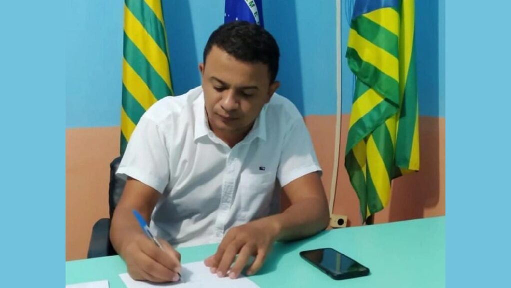 prefeito cláudio pereira pajeú do piauí