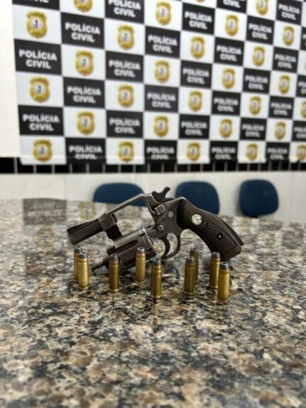 POLÍCIA CIVIL PRENDE SUSPEITO POR PORTE ILEGAL DE ARMA DE FOGO EM BURITICUPU