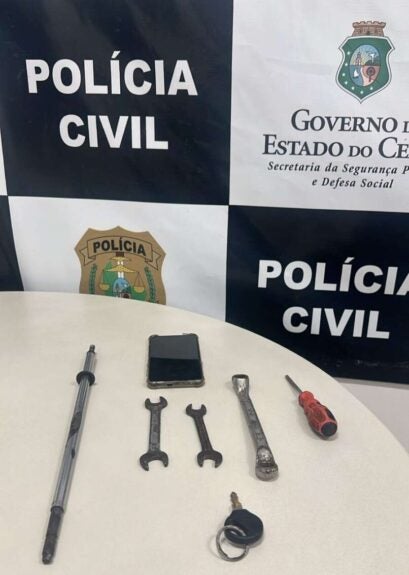 Polícia Civil captura dupla especializada em furto de cargas na Capital