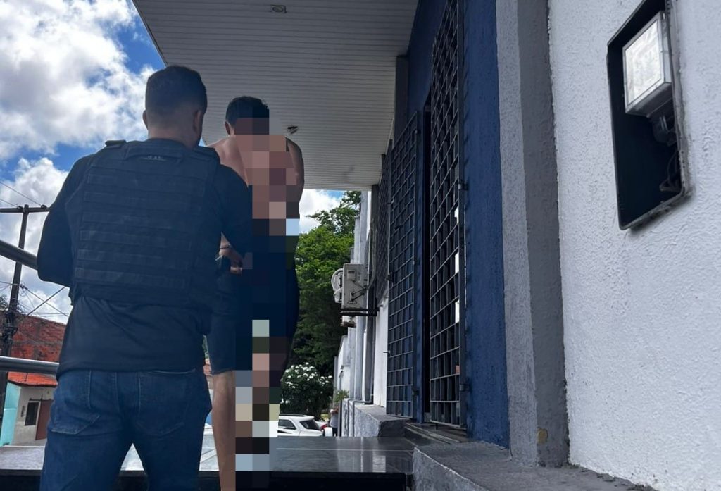 POLÍCIA CIVIL PRENDE HOMEM QUE FINGIU SER TÉCNICO EM REFRIGERAÇÃO PARA COMETER ASSALTO A RESIDÊNCIA, EM SÃO LUÍS