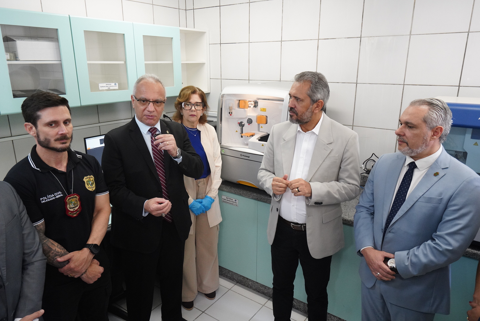 Pefoce recebe analisador de DNA com tecnologia avançada para agilizar investigações criminais