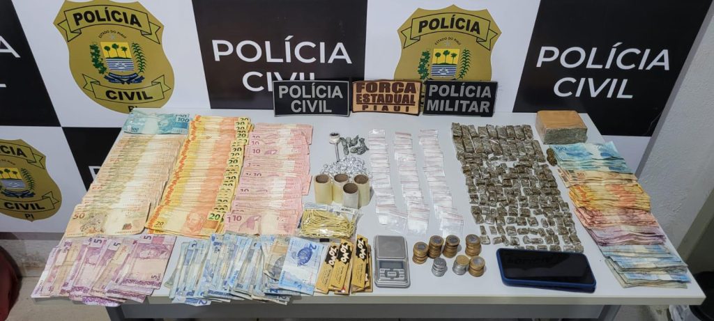 Polícia Civil faz operação contra tráfico de drogas em Corrente