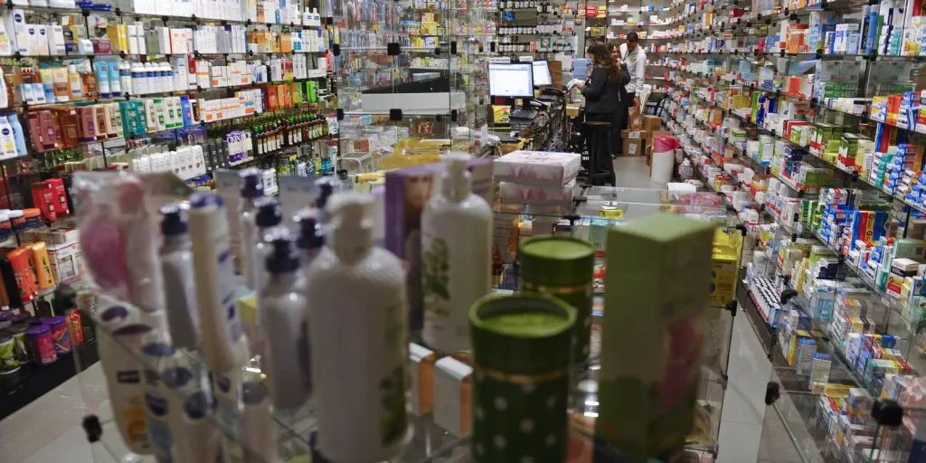 Teto para reajuste de medicamentos é publicado; entenda