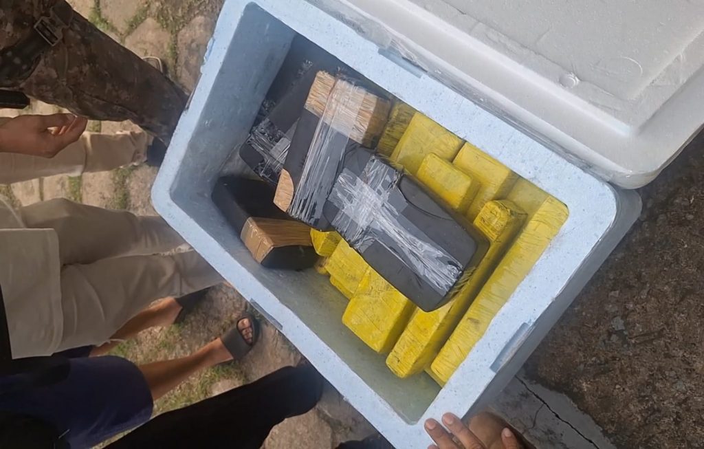 COSAR apreende mais de 30kg de entorpecentes e prende suspeito com arma em Bacabal – SSP/MA – Secretaria de Segurança Pública do Maranhão