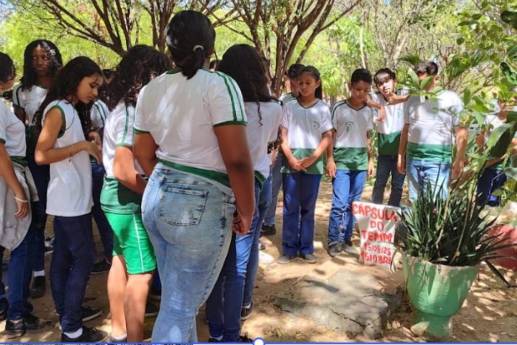 cápsula do tempo Escola Pitágoras II
