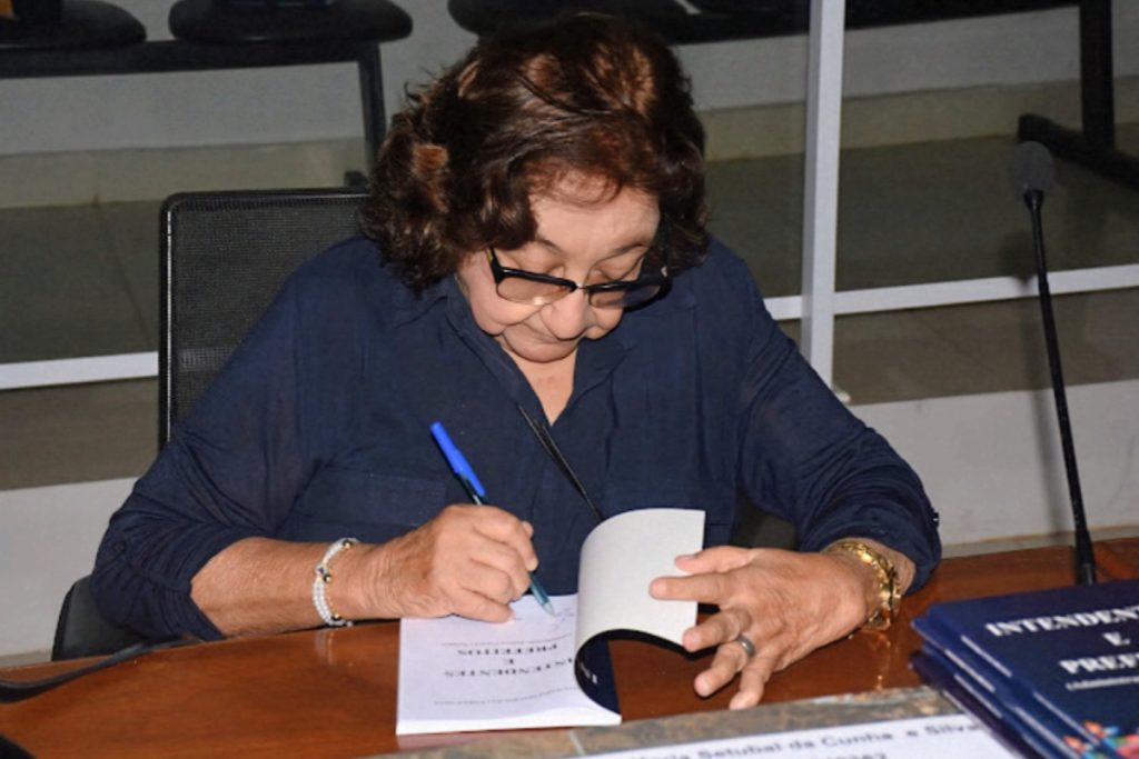 lançamento do livro de sônia setúbal