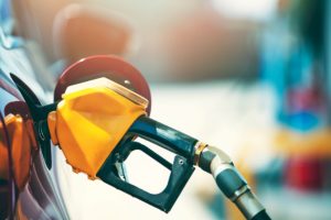 Como controlar gastos de combustível na frota? 15 Com a alta volatilidade nos preços dos combustíveis e o aumento da demanda por entregas rápidas, manter os custos sob controle