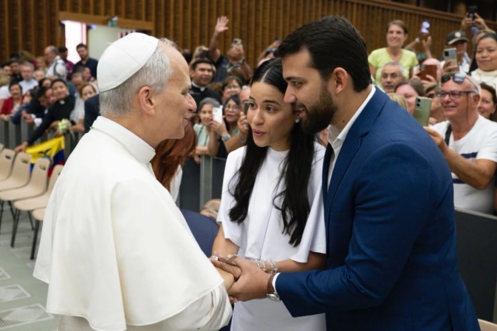 Papa abençoa casal piauiense: 'Uma bênção indescritível'