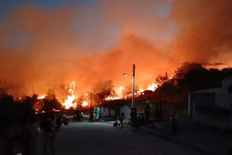Incêndio que já dura uma semana ameaça casas na zona rural de Nazária