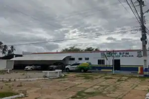 Fachada do Batalhão da Polícia Militar responsável pela prisão dos suspeitos