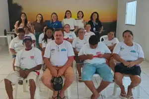 Beneficiários do Programa Mais Renda em reunião com a equipe técnica em São Francisco do Maranhão.