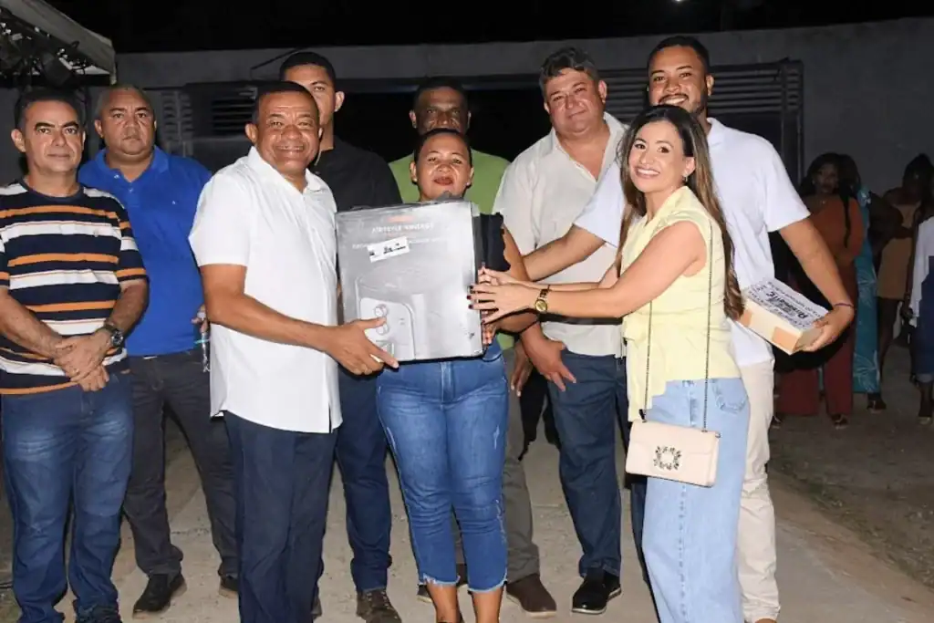 Servidores públicos de Amarante reunidos na festa do Clube Sinte