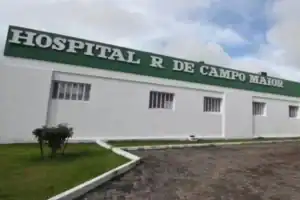 Imagem da fachada do Hospital Regional de Campo Maior no Piauí