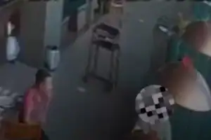 Reprodução mostra magistrado sendo abordado em mesa de restaurante no Shopping da Ilha, em São Luís