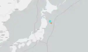 Mapa da costa leste do Japão com epicentro de terremoto de magnitude 6 no mar