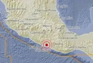 Cena de impacto ou equipes de emergência após terremoto de magnitude 6,5 no sudeste do México, com epicentro em Guerrero.