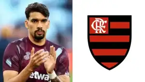Lucas Paquetá em ação com a camisa do West Ham, durante partida de futebol, com foco na negociação de seu retorno ao Flamengo.
