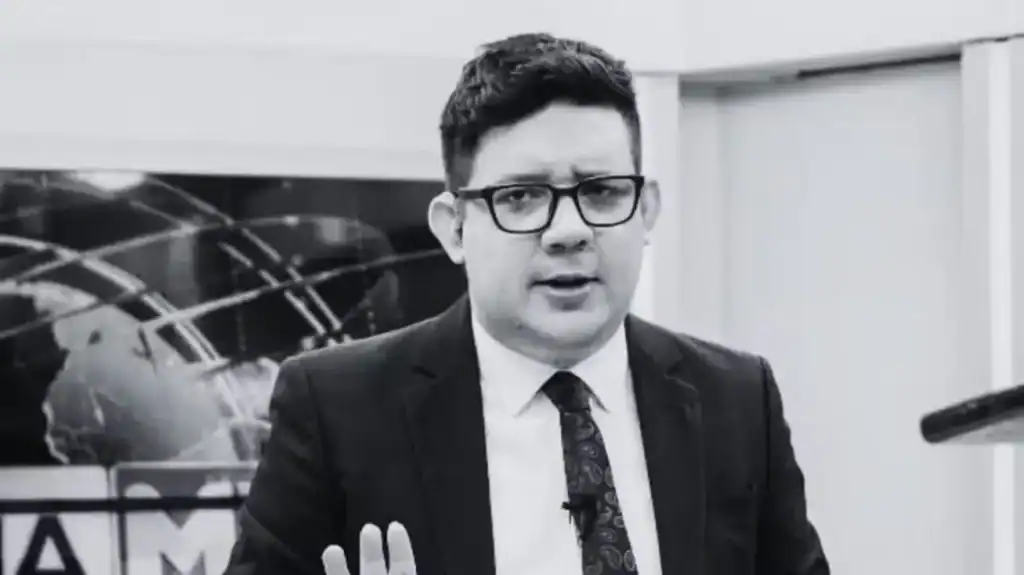 Retrato do jornalista Erlan Bastos, falecido aos 32 anos em Teresina por tuberculose peritoneal.