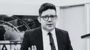 Retrato do jornalista Erlan Bastos, falecido aos 32 anos em Teresina por tuberculose peritoneal.