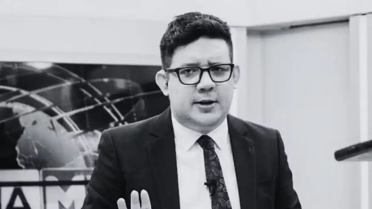 Retrato do jornalista Erlan Bastos, falecido aos 32 anos em Teresina por tuberculose peritoneal.