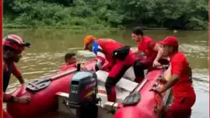 Rio Itapecuru em Caxias, Maranhão, local da descoberta de um corpo com sinais de violência.