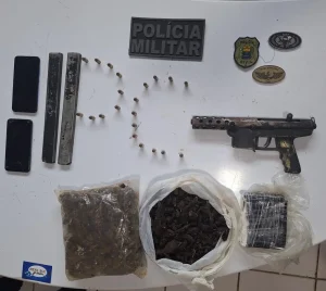 Drogas (skank, cocaína, maconha) e arma de fogo artesanal 'macaquinha' com munições 9mm apreendidas pela Polícia Civil e Militar em Colônia do Gurguéia, Piauí.