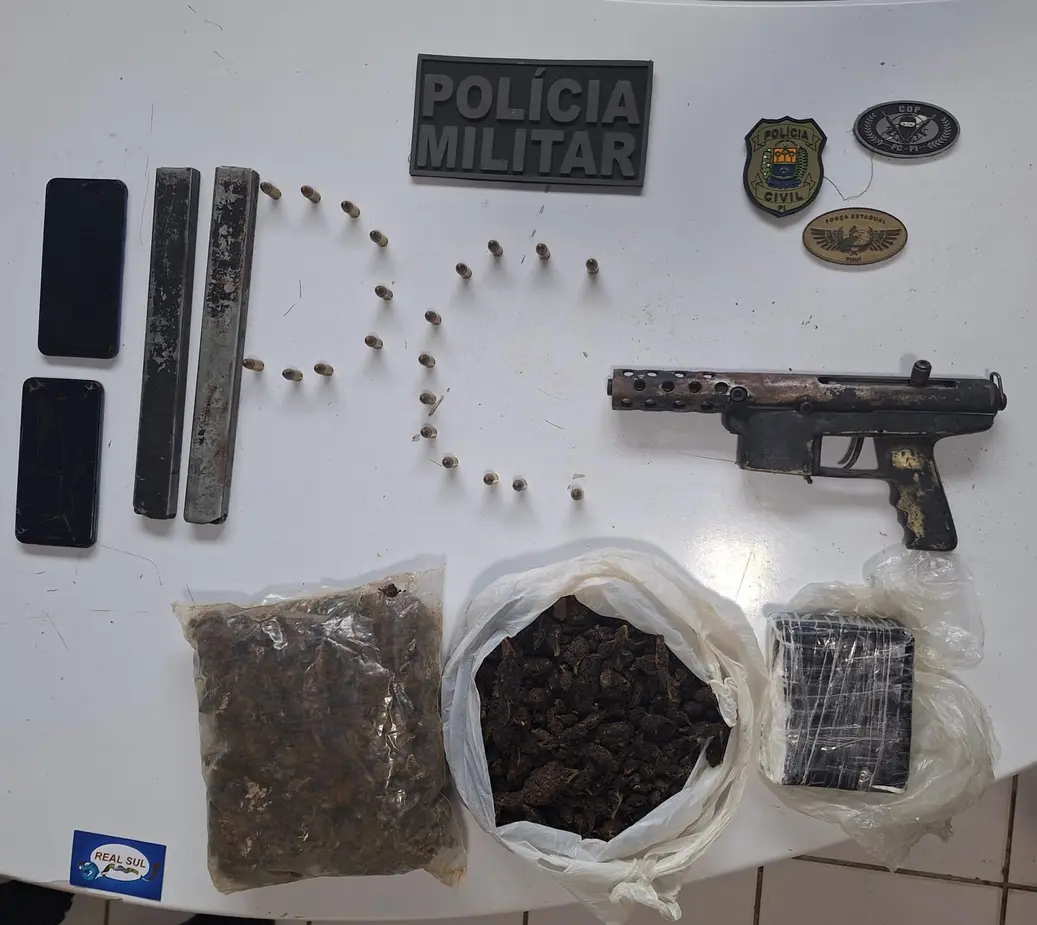 Drogas (skank, cocaína, maconha) e arma de fogo artesanal 'macaquinha' com munições 9mm apreendidas pela Polícia Civil e Militar em Colônia do Gurguéia, Piauí.