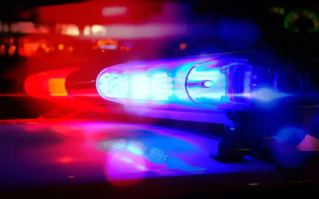 Caminhão IVECO/TECTOR em chamas na BR-343, Amarante, Piauí