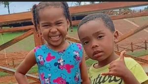 Equipes do Corpo de Bombeiros e Polícia Civil com cães farejadores em operação de busca na mata de Bacabal, Maranhão, pelo paradeiro das crianças Ágatha e Allan.